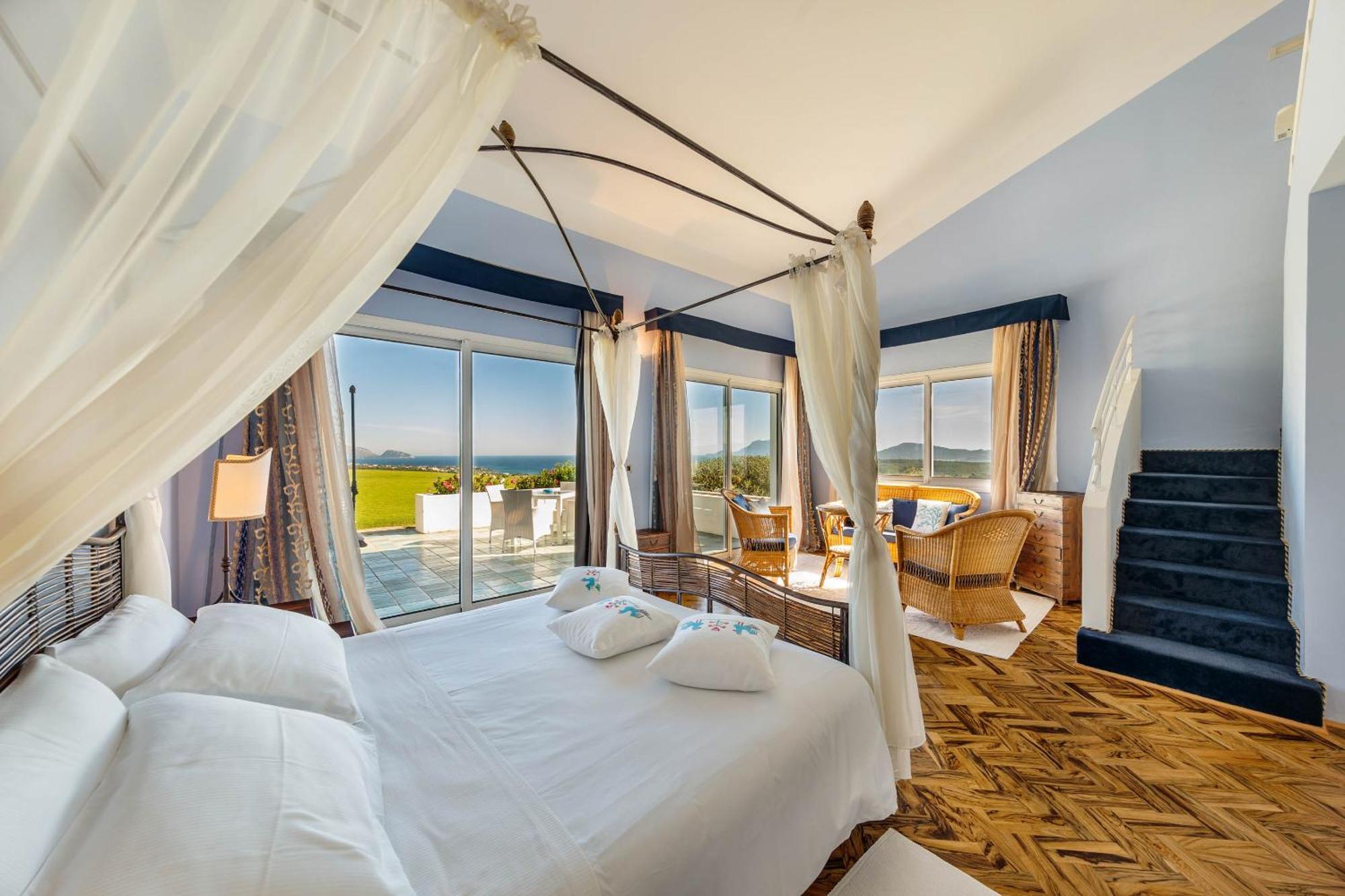 Suite with Sea View,1217755447:JPEG