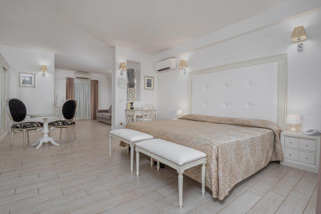 Suite Sand avec vue sur mer - Chaises longues de plage