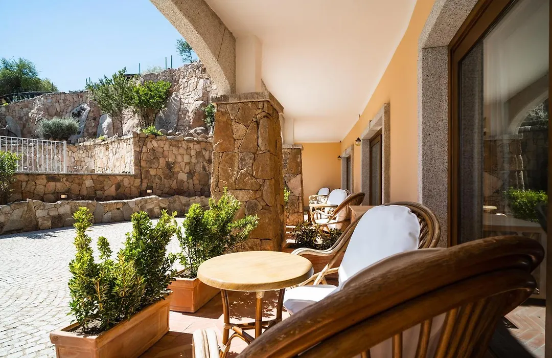 Lh Hotel Pozzo Sacro-1